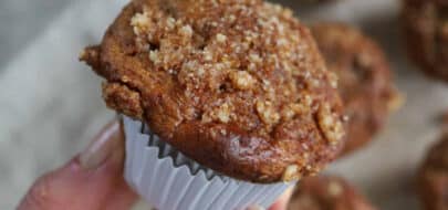 Bananenmuffins met noten en crumble recept Live Puri