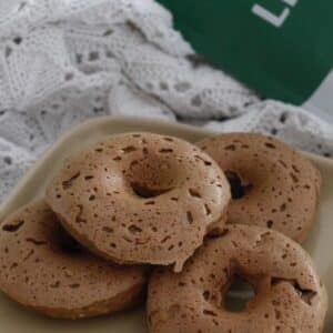 vegane eiweißreiches Vanille-Donuts