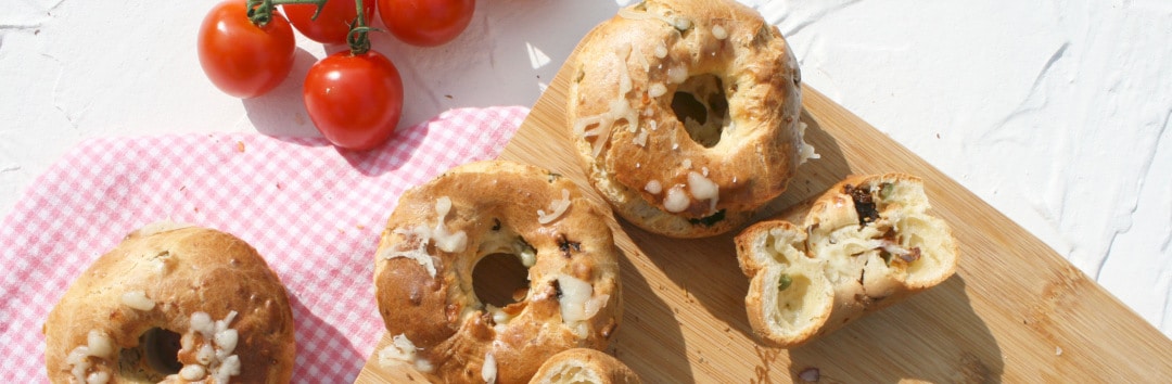 Eiwitrijke pizzadonuts met Live Puri eiwitpoeder