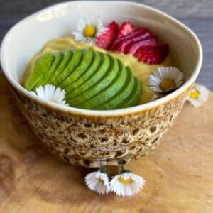 Smoothiebowl met zoete aardappel recept Live Puri
