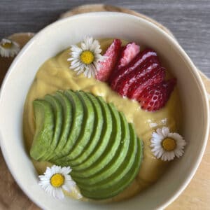 Smoothiebowl met zoete aardappel recept Live Puri