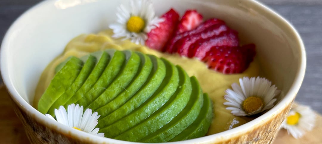Smoothiebowl met zoete aardappel recept Live Puri